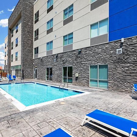 Holiday Inn Express & Suites - Denton - Sanger, An Ihg Hotel Εξωτερικό φωτογραφία