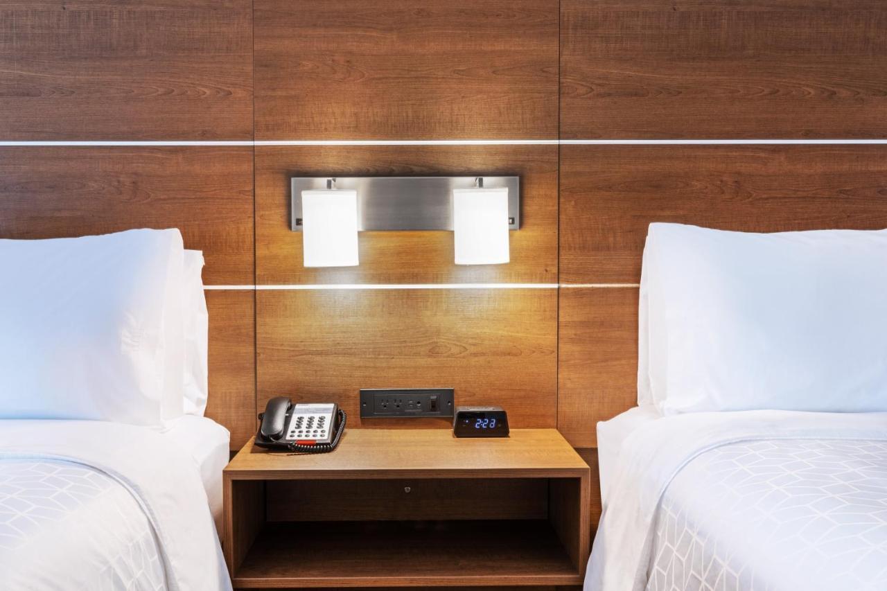 Holiday Inn Express & Suites - Denton - Sanger, An Ihg Hotel Εξωτερικό φωτογραφία